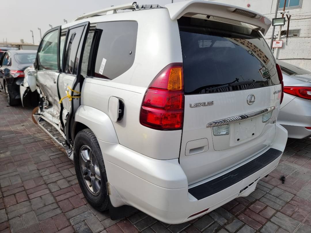 2007 LEXUS GX 470 — 188763 Miles — Lot 32145668 — Ind. 12 - Marhaba Auctions Used Cars - Image 3