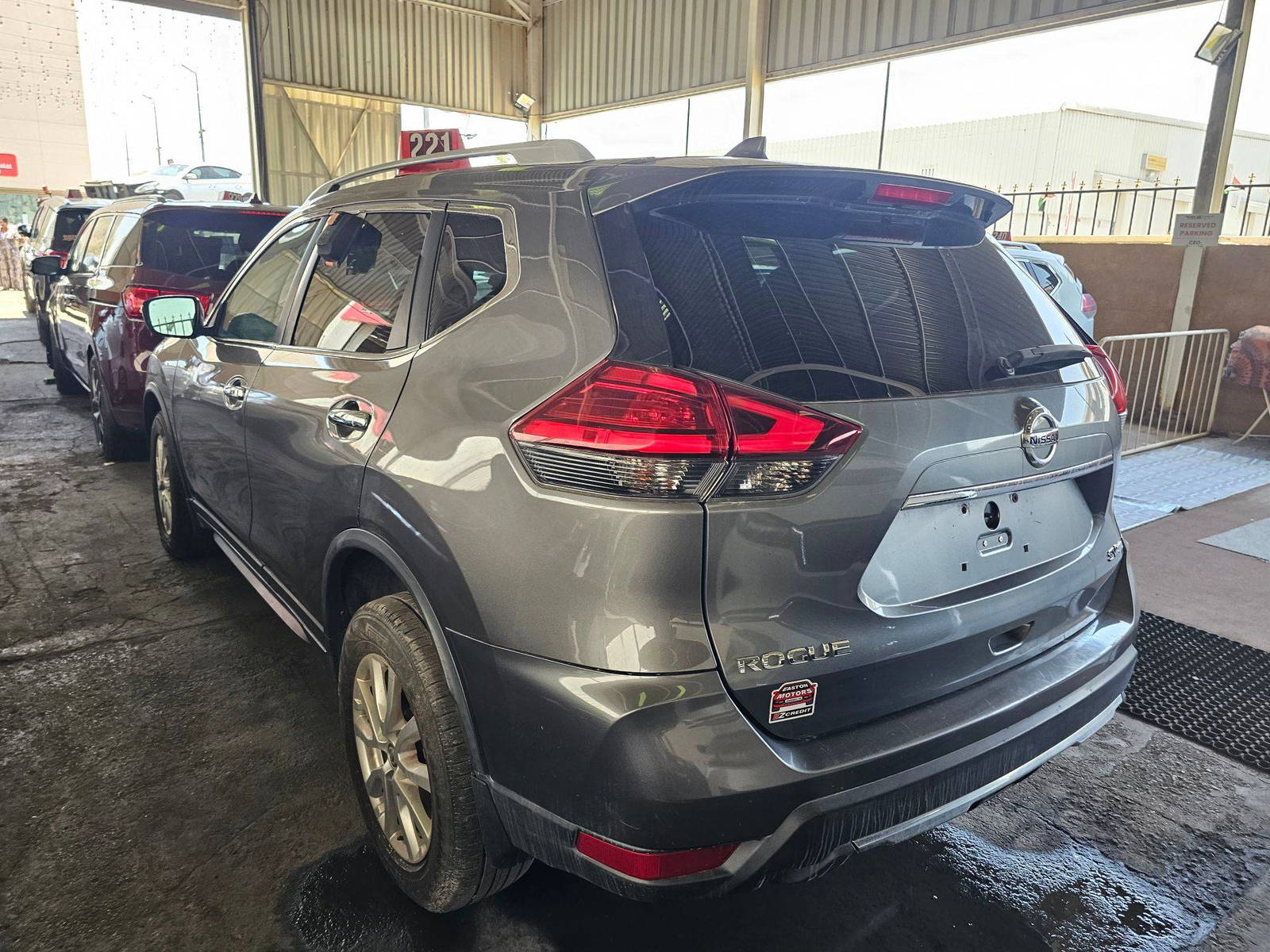 NISSAN ROGUE 2017 - Marhaba Auction Used Cars - Image 6