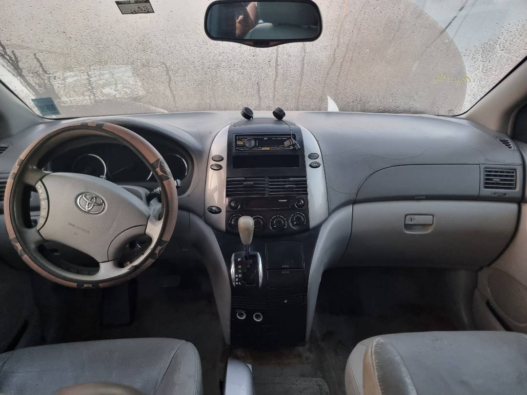 2006 TOYOTA SIENNA — 250902 Miles — Lot 215487 — Ind. 12 - Marhaba Auctions Used Cars - Image 8