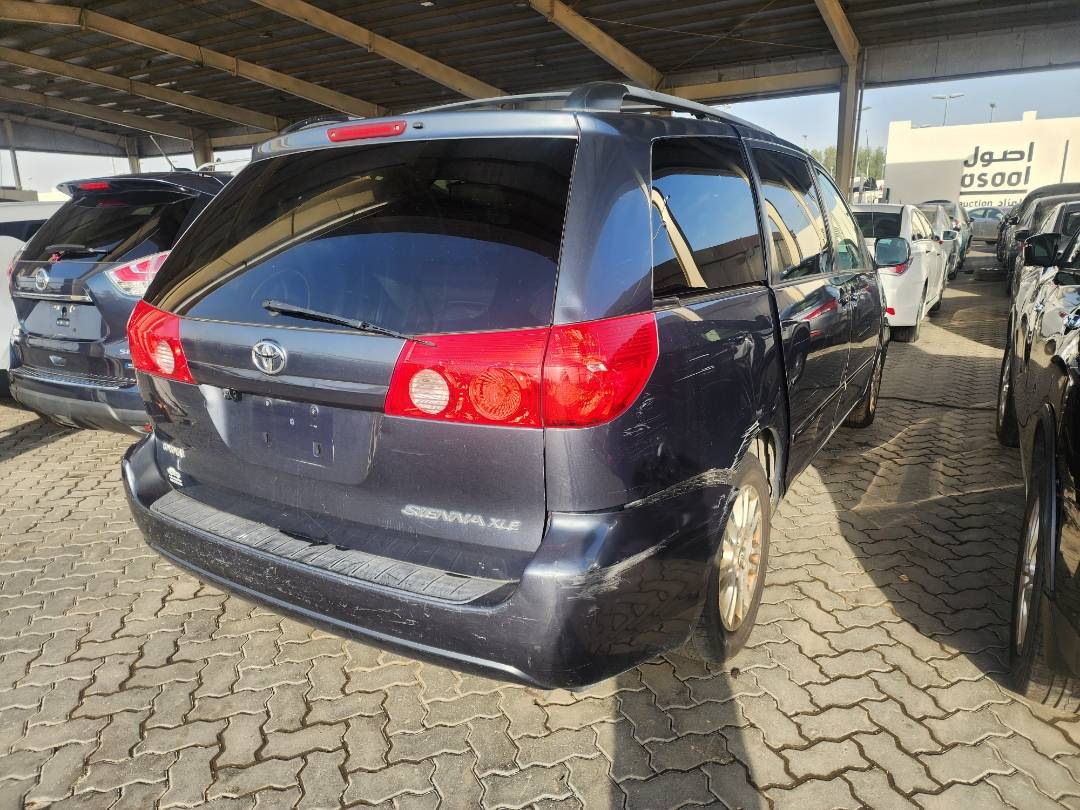 2010 TOYOTA SIENNA — 182240 Miles — Lot 38017989 - Marhaba Auctions Used Cars - Image 12