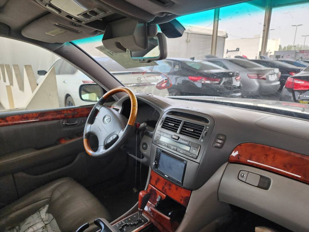 2003 LEXUS LS 430 — 207036 Miles — Lot 38667951 - Marhaba Auctions Used Cars - Image 8