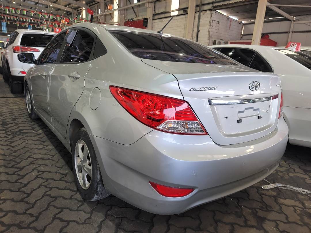 2011 HYUNDAI ACCENT — 225590 Miles — Lot 092091 — Main - Marhaba Auctions Used Cars - Image 6