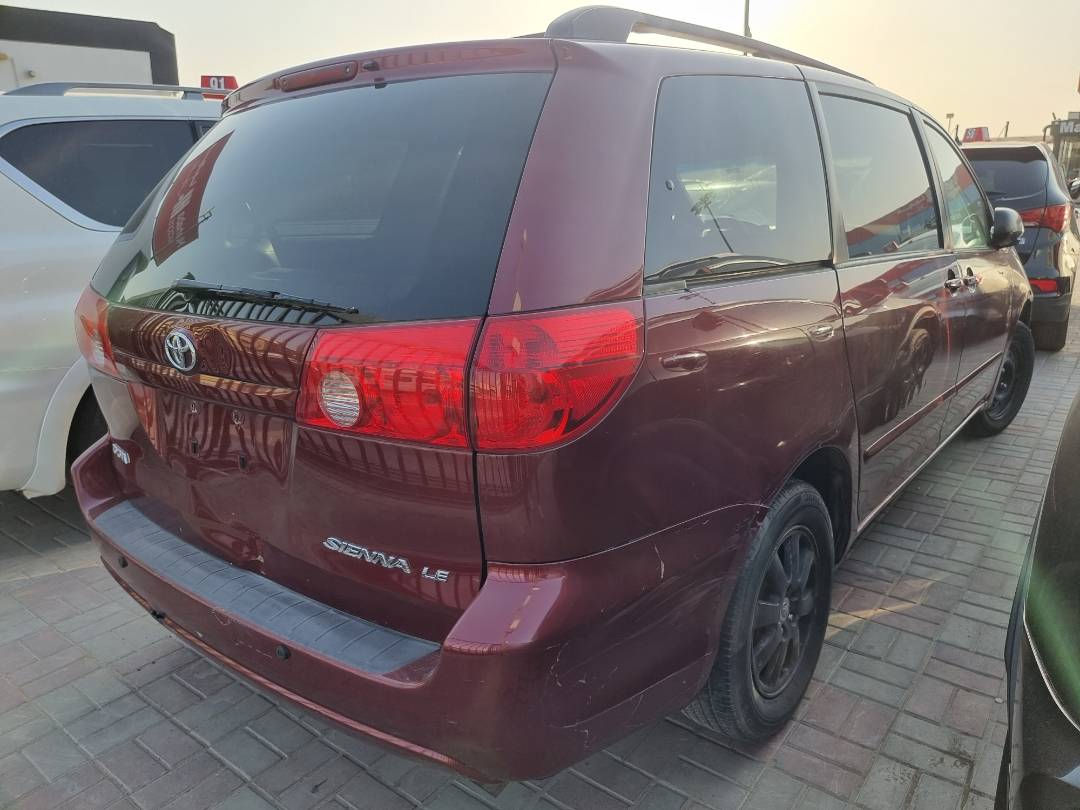 2008 TOYOTA SIENNA — 210468 Miles — Lot 125487 — Ind. 12 - Marhaba Auctions Used Cars - Image 5
