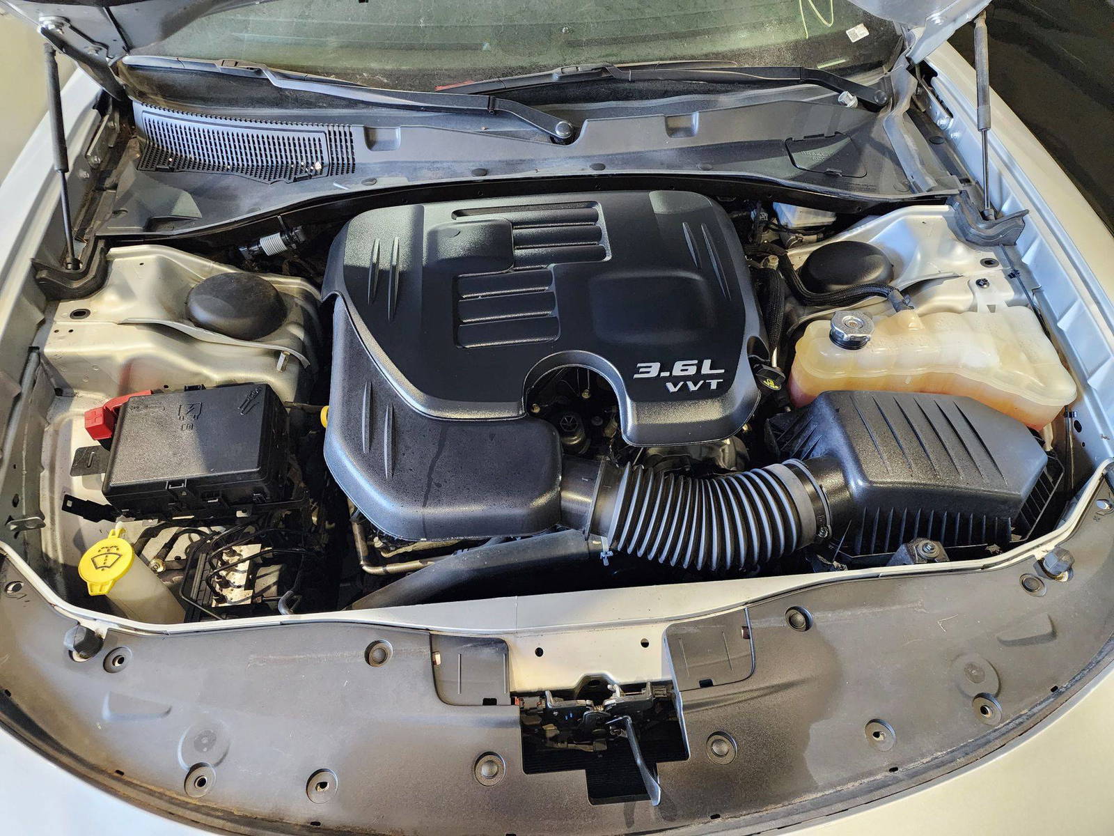2022 DODGE CHARGER — 56406 Miles — Lot H152738 — Al Quoz - Marhaba Auctions Used Cars - Image 13