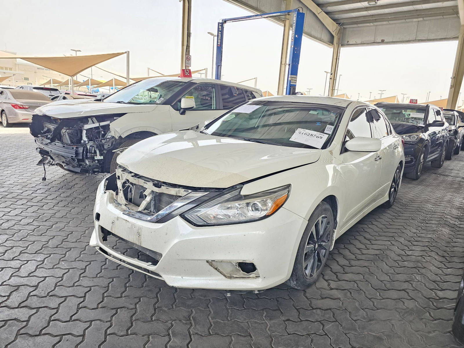 2017 NISSAN ALTIMA — 198838 Miles — Lot 41628569 — Souq - Marhaba Auctions Used Cars - Image 5