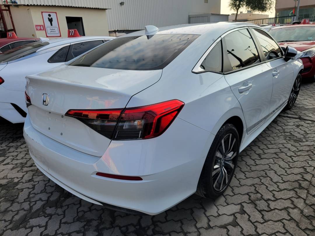 2023 HONDA CIVIC — 10600 Miles — Lot 65182963 - Marhaba Auctions Used Cars - Image 4