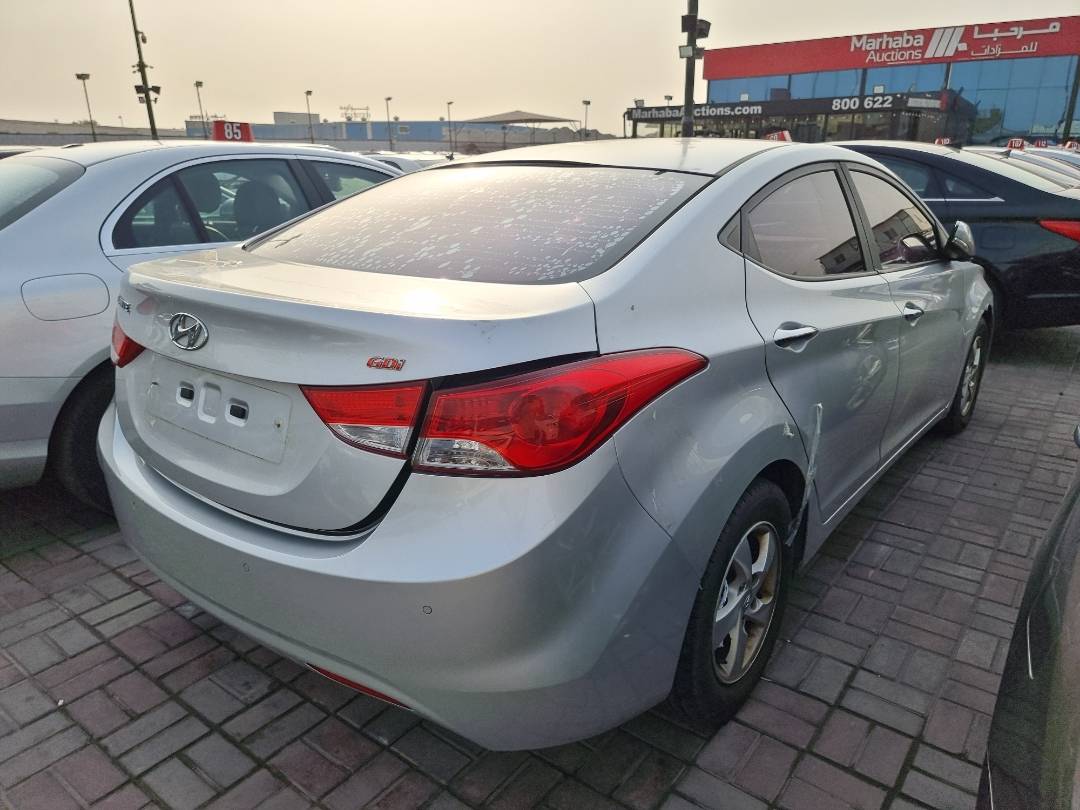 2013 HYUNDAI AVANTE — 149056 KM — Lot 215487 — Ind. 12 - Marhaba Auctions Used Cars - Image 4