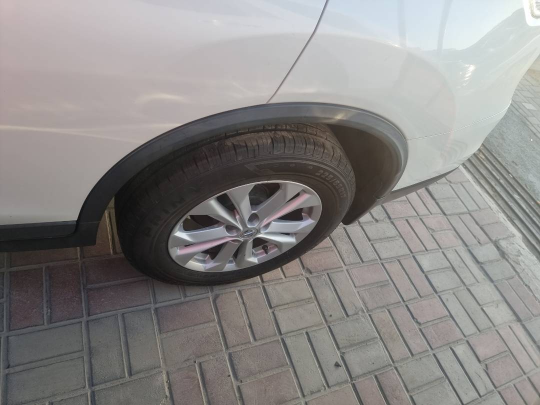 NISSAN ROGUE 2015 - Marhaba Auction Used Cars - Image 9