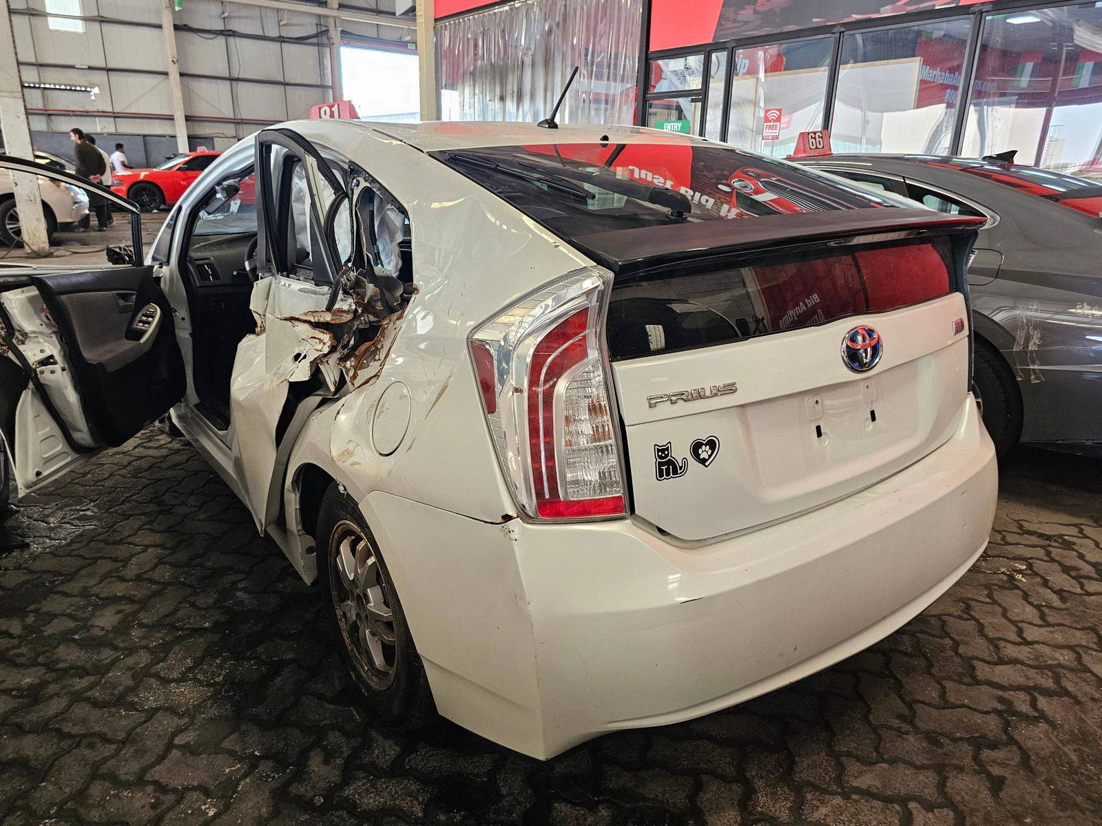 TOYOTA PRIUS 2013 - Marhaba Auction Used Cars - Image 5