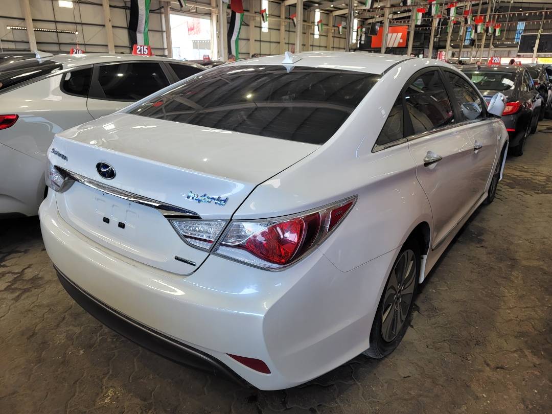 2013 HYUNDAI SONATA — 169827 Miles — Lot 62446643 - Marhaba Auctions Used Cars - Image 4