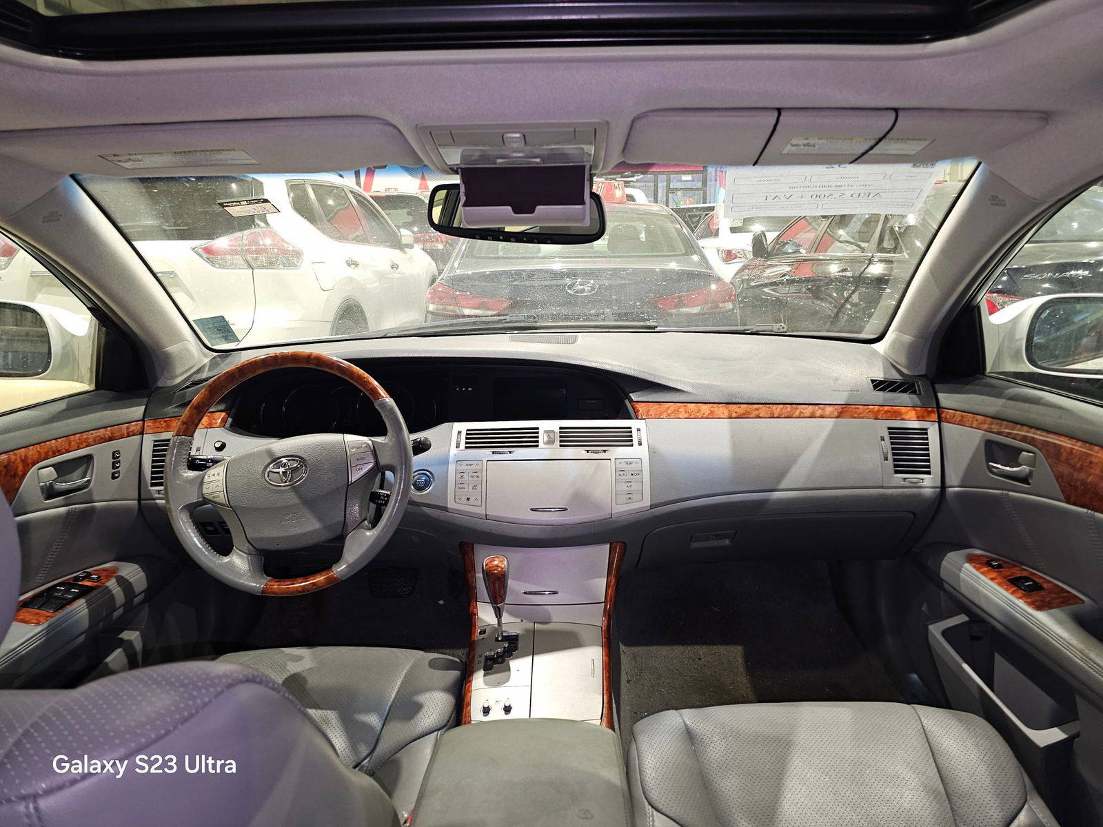 TOYOTA AVALON 2005 - Marhaba Auction Used Cars - Image 9