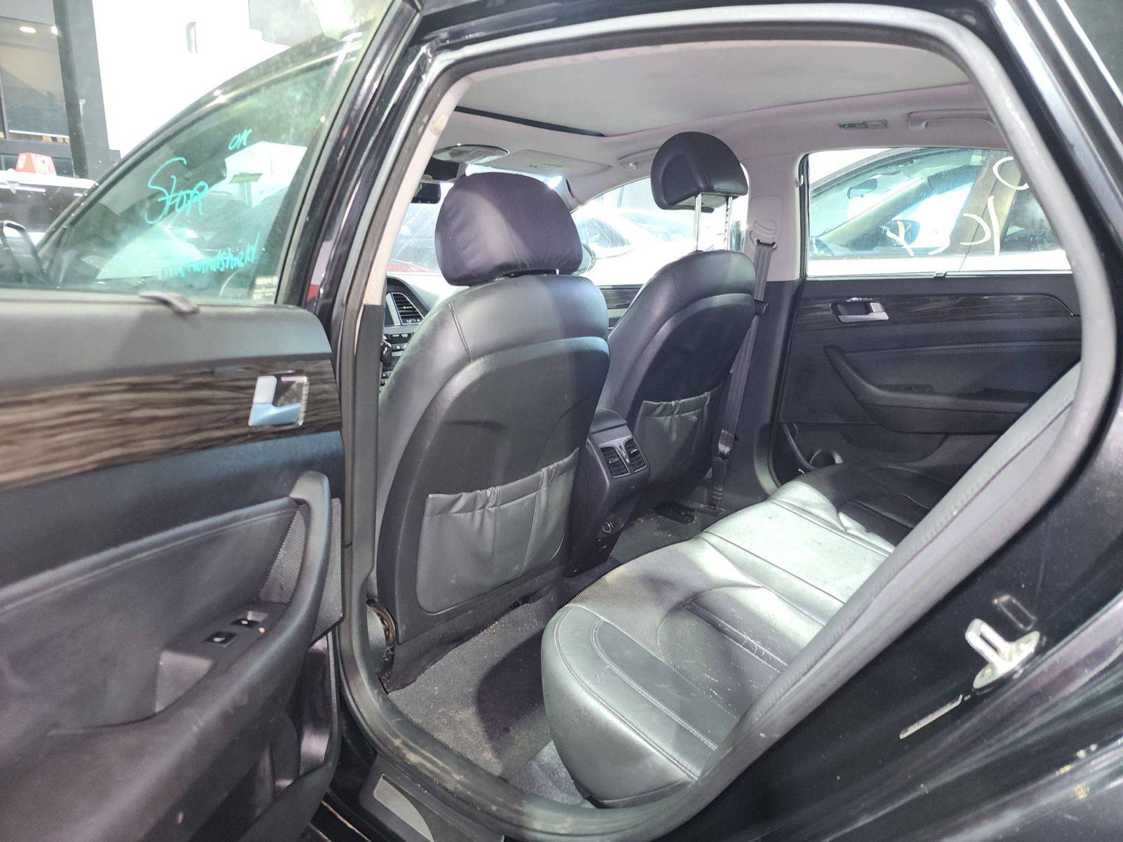 2015 HYUNDAI SONATA — 172114 Miles — Lot 121537 — Al Quoz - Marhaba Auctions Used Cars - Image 7