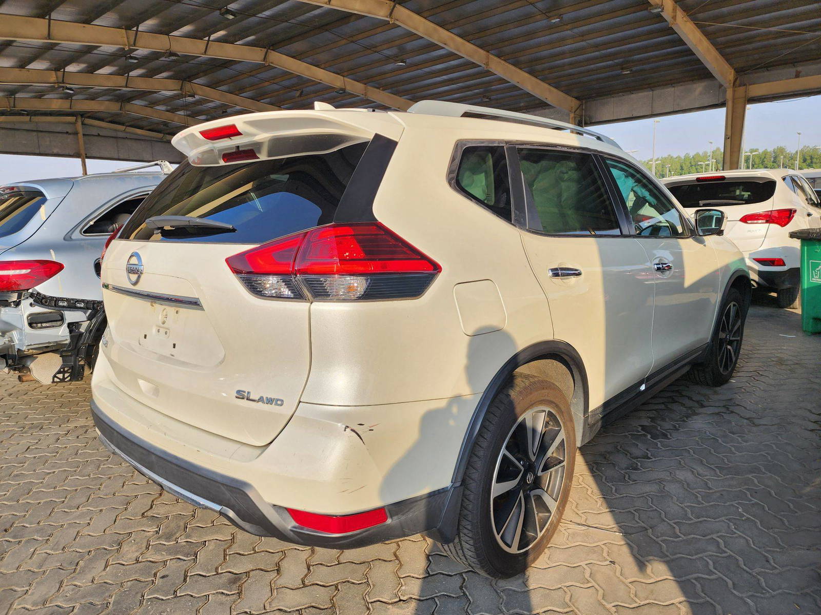 2017 NISSAN ROGUE — 91853 Miles — Lot 55167684 — Souq - Marhaba Auctions Used Cars - Image 3