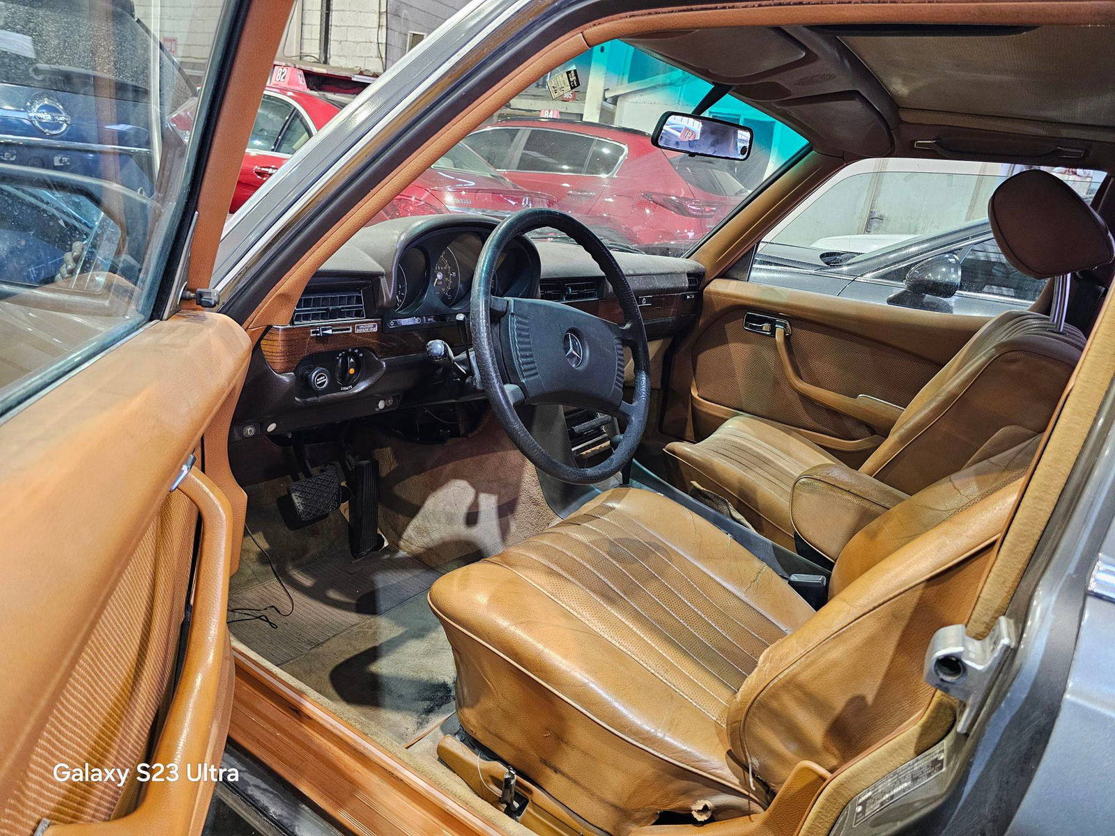 MERCEDES BENZ 280 1980 - Marhaba Auction Used Cars - Image 8