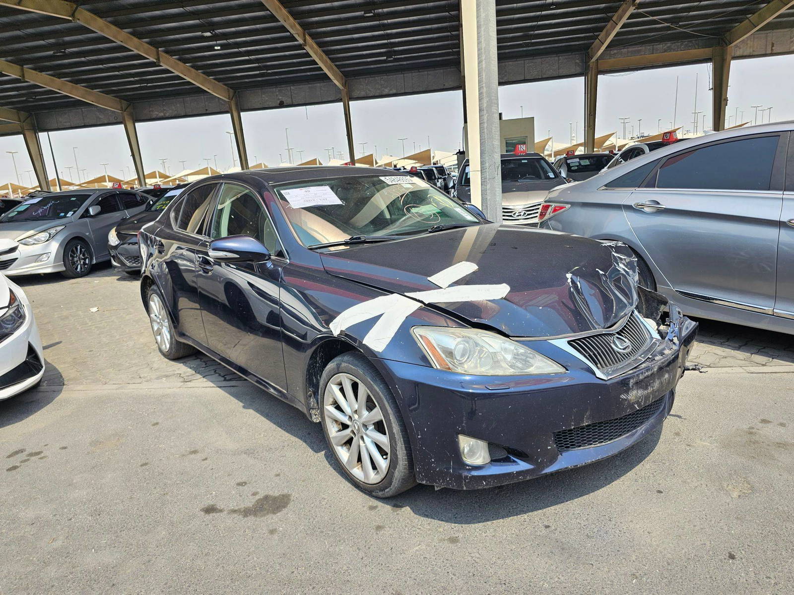 2010 LEXUS IS 250 — 180133 Miles — Lot A5038073 — Souq - Marhaba Auctions Used Cars - Image 4