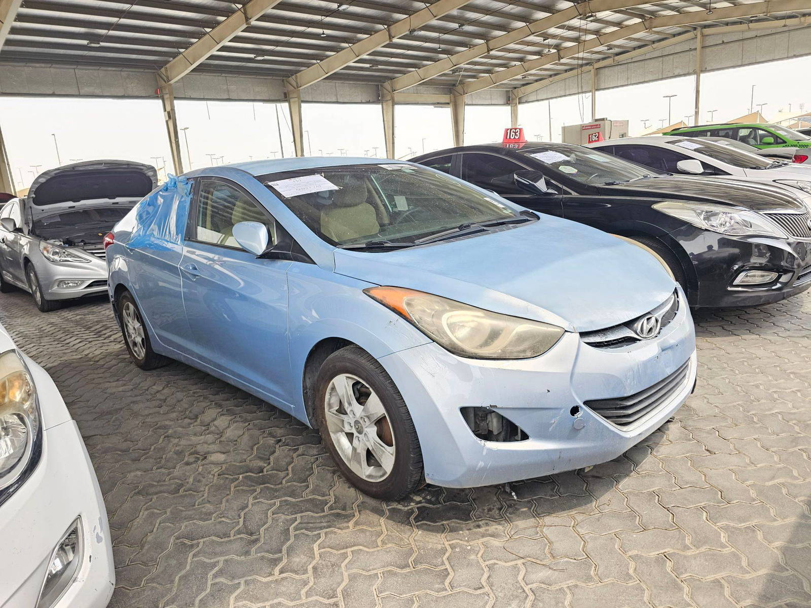 2012 HYUNDAI ELANTRA — 192272 Miles — Lot AE1CU272612 — Souq - Marhaba Auctions Used Cars - Image 4
