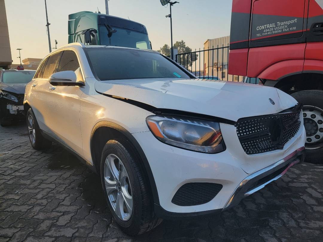 2018 MERCEDES BENZ GLC-300 — 83792 Miles — Lot 39370337 — Main - Marhaba Auctions Used Cars - Image 4