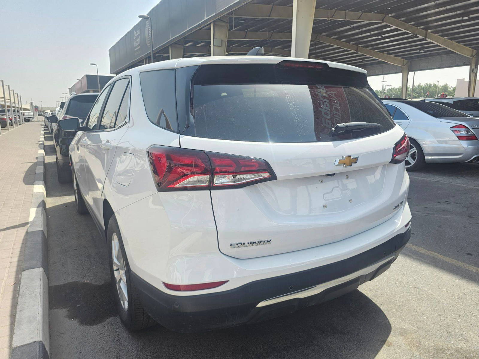 2022 CHEVROLET EQUINOX — 50795 Miles — Lot V0NL111628 — Souq - Marhaba Auctions Used Cars - Image 4