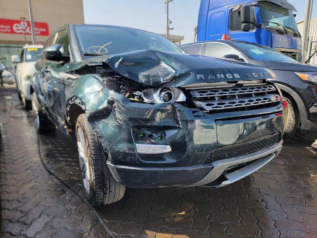 2015 LAND ROVER RANGE ROVER EVOQUE — 142588 Miles — Lot H069889 — Main - Marhaba Auctions Used Cars - Image 4