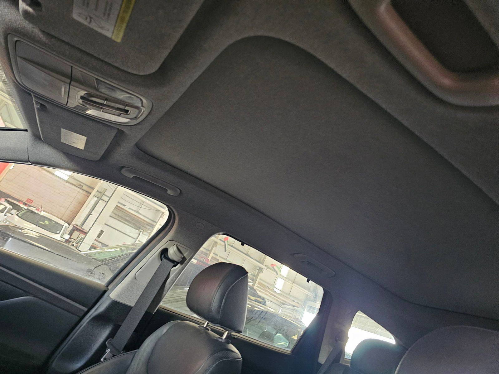 HYUNDAI SANTA FE LIMITED 2019 - Marhaba Auction Used Cars - Image 9