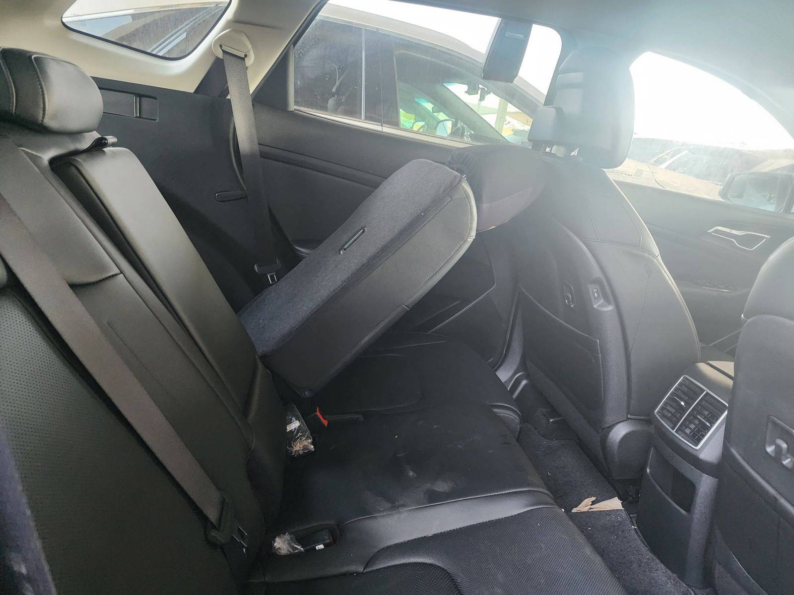 2023 KIA SPORTAGE — 8023 Miles — Lot 37386976 - Marhaba Auctions Used Cars - Image 9