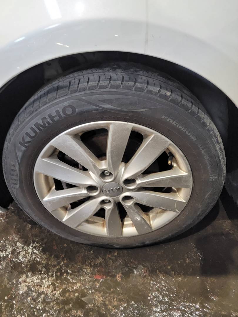 2013 KIA K3 — 323431 KM — Lot BDA132384 — Main - Marhaba Auctions Used Cars - Image 10