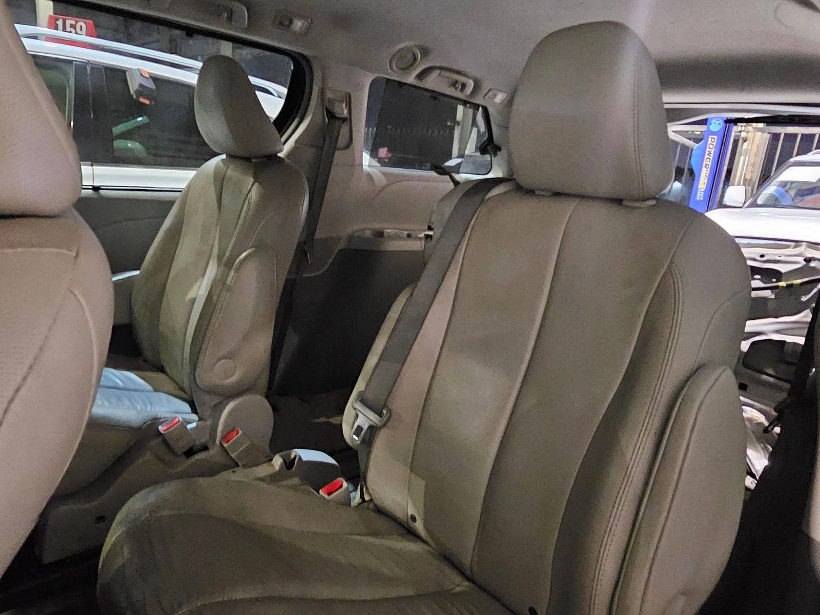 TOYOTA SIENNA 2013 - Marhaba Auction Used Cars - Image 7