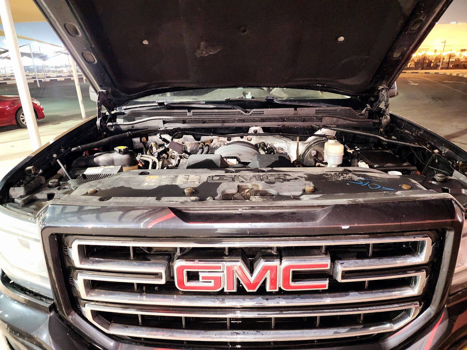 2017 GMC SIERRA — 217131 KM — Lot G499838 — Souq - Marhaba Auctions Used Cars - Image 11