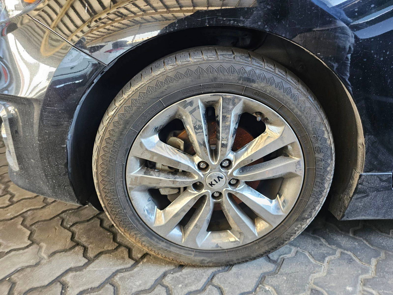 2018 KIA SEDONA — 104133 Miles — Lot 16J6407792 — Souq - Marhaba Auctions Used Cars - Image 10