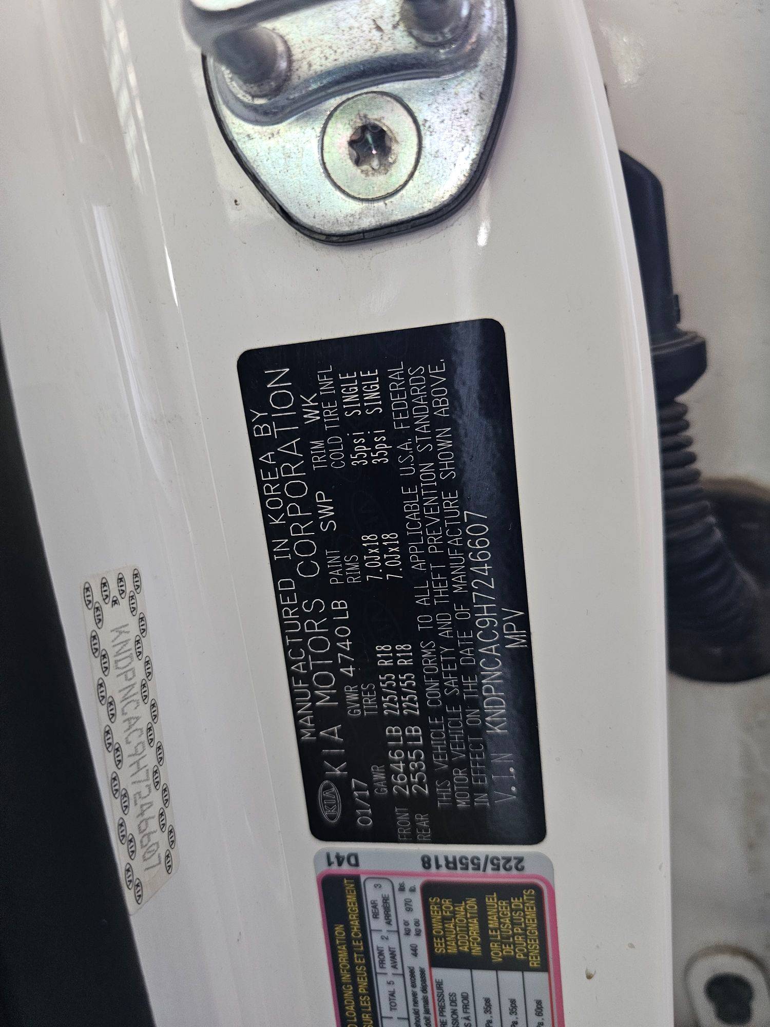 2017 KIA SPORTAGE — 155769 Miles — Lot 81801165 — Souq - Marhaba Auctions Used Cars - Image 9