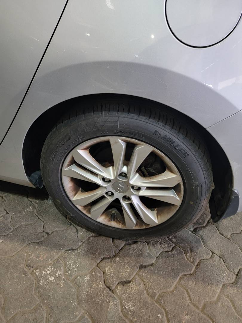 2013 HYUNDAI ELANTRA GT — 225738 KM — Lot 12070815 — Main - Marhaba Auctions Used Cars - Image 9
