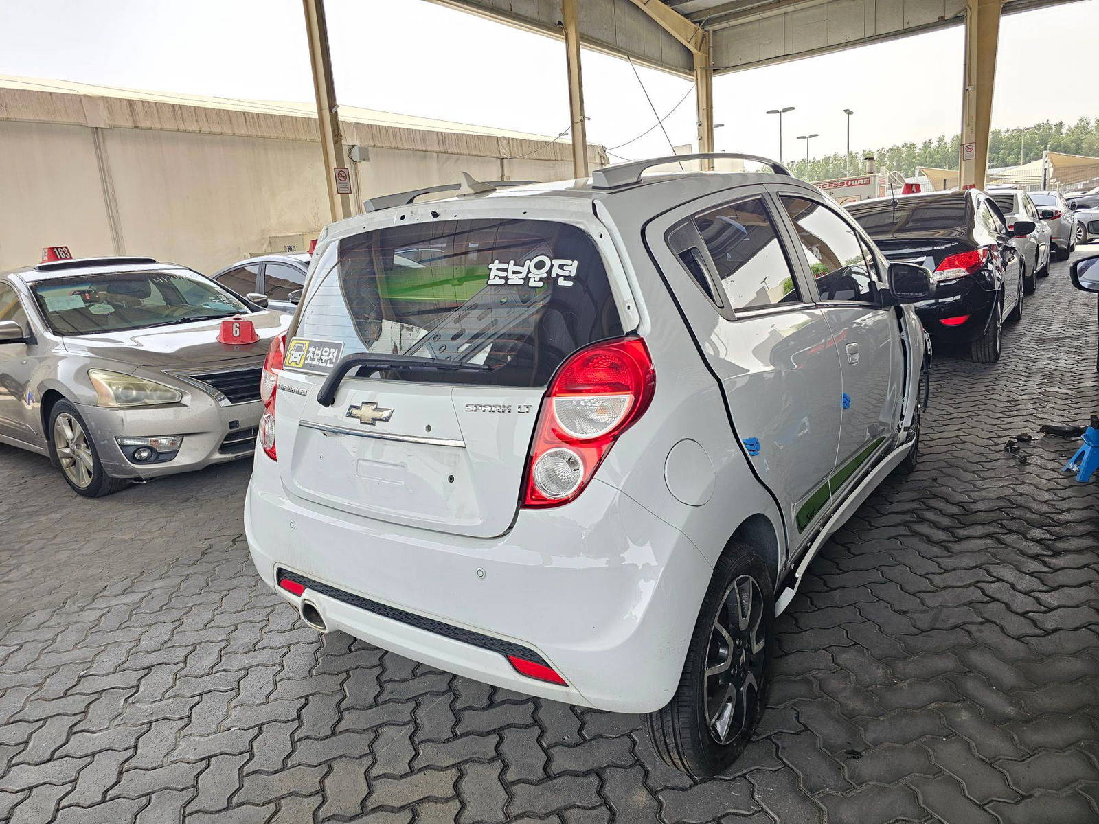 2014 CHEVROLET SPARK — 108695 KM — Lot 596000 — Souq - Marhaba Auctions Used Cars - Image 3
