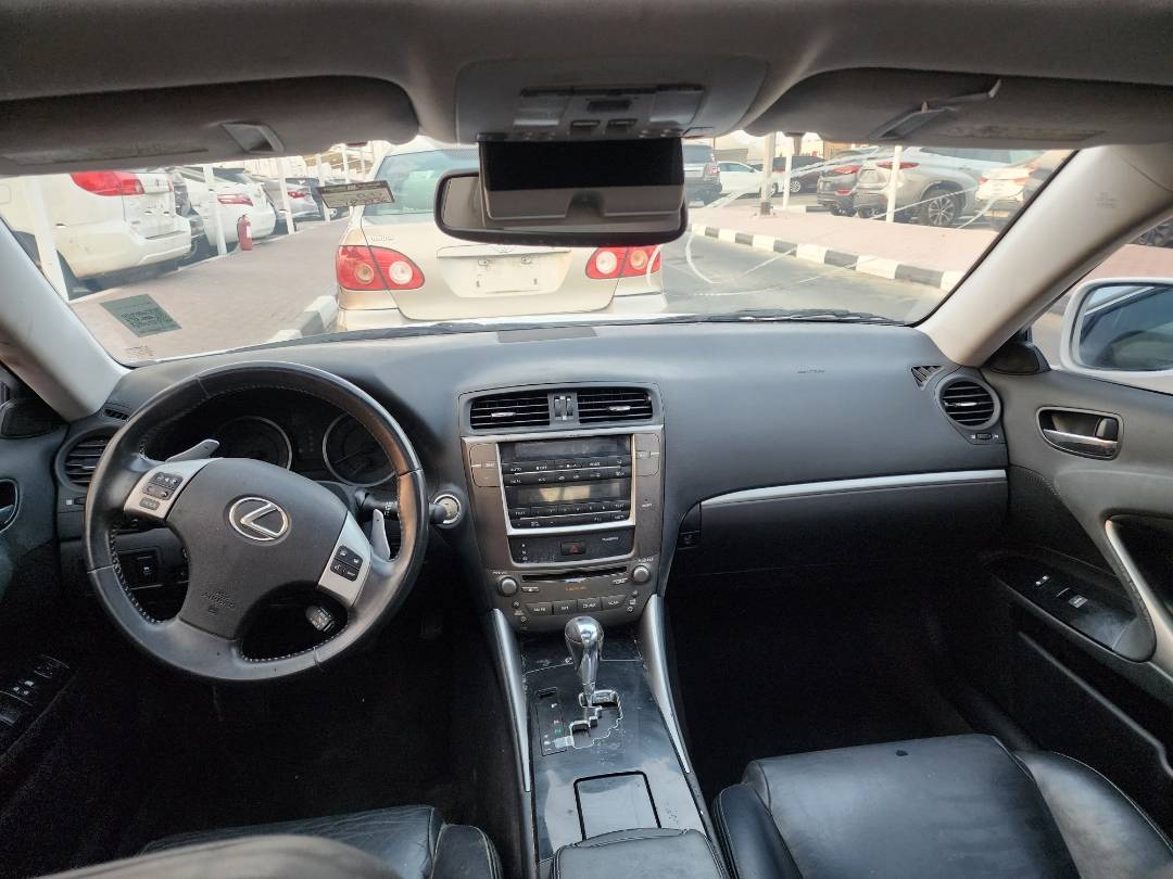 2013 LEXUS IS 250 — 189936 Miles — Lot 87666 — Souq - Marhaba Auctions Used Cars - Image 9
