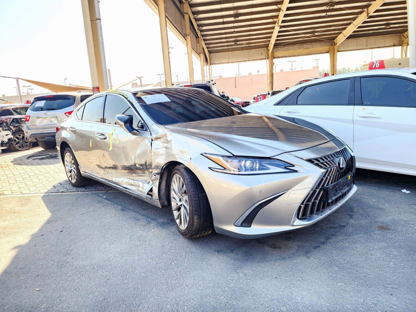 2024 LEXUS ES 300H — 14501 KM — Lot 020172 — Main - Marhaba Auctions Used Cars - Image 4