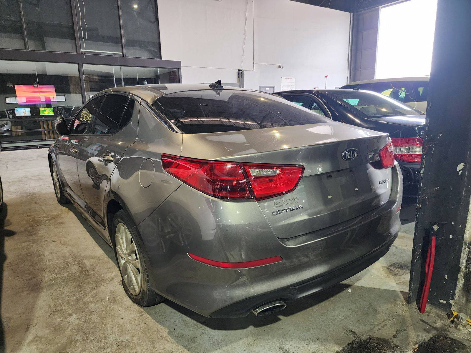 2015 KIA OPTIMA — 169814 Miles — Lot G357086 — Al Quoz - Marhaba Auctions Used Cars - Image 6