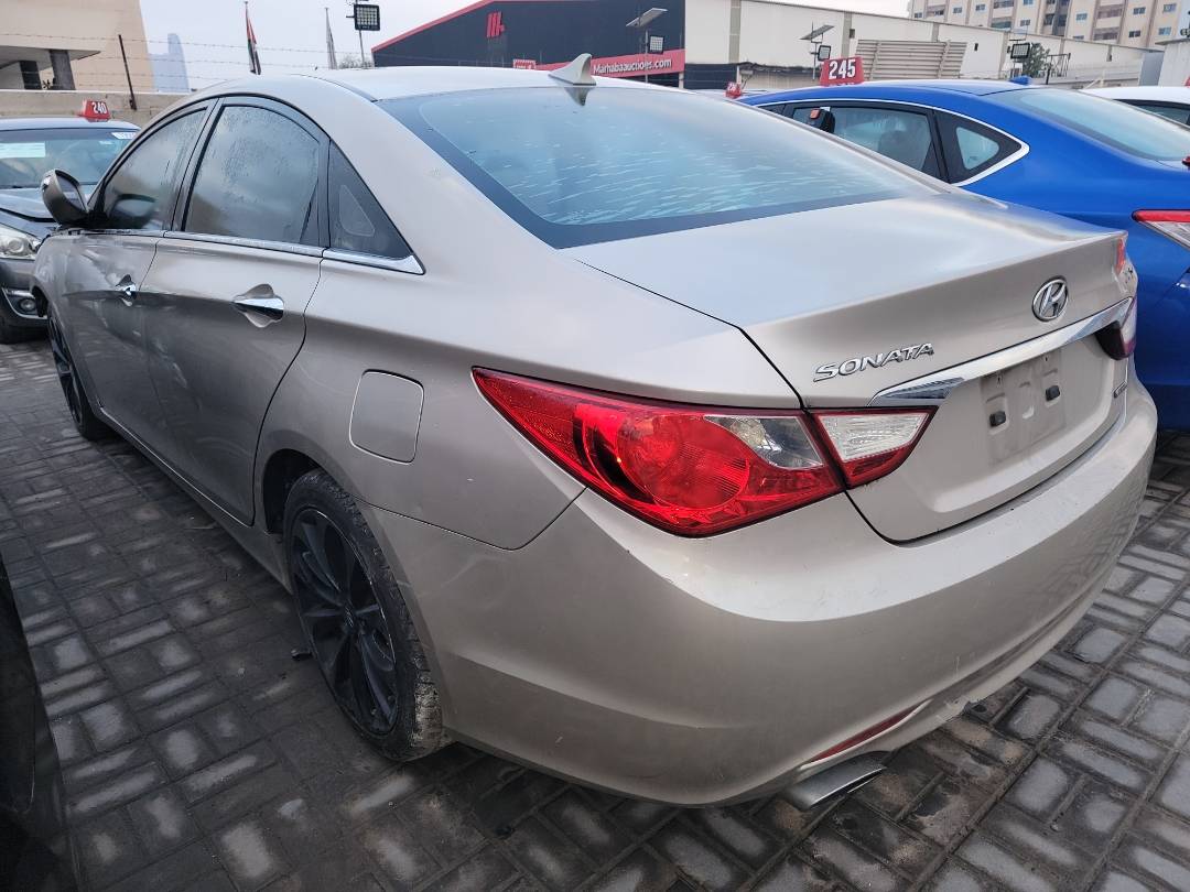2011 HYUNDAI SONATA — 208842 Miles — Lot 79238073 - Marhaba Auctions Used Cars - Image 3