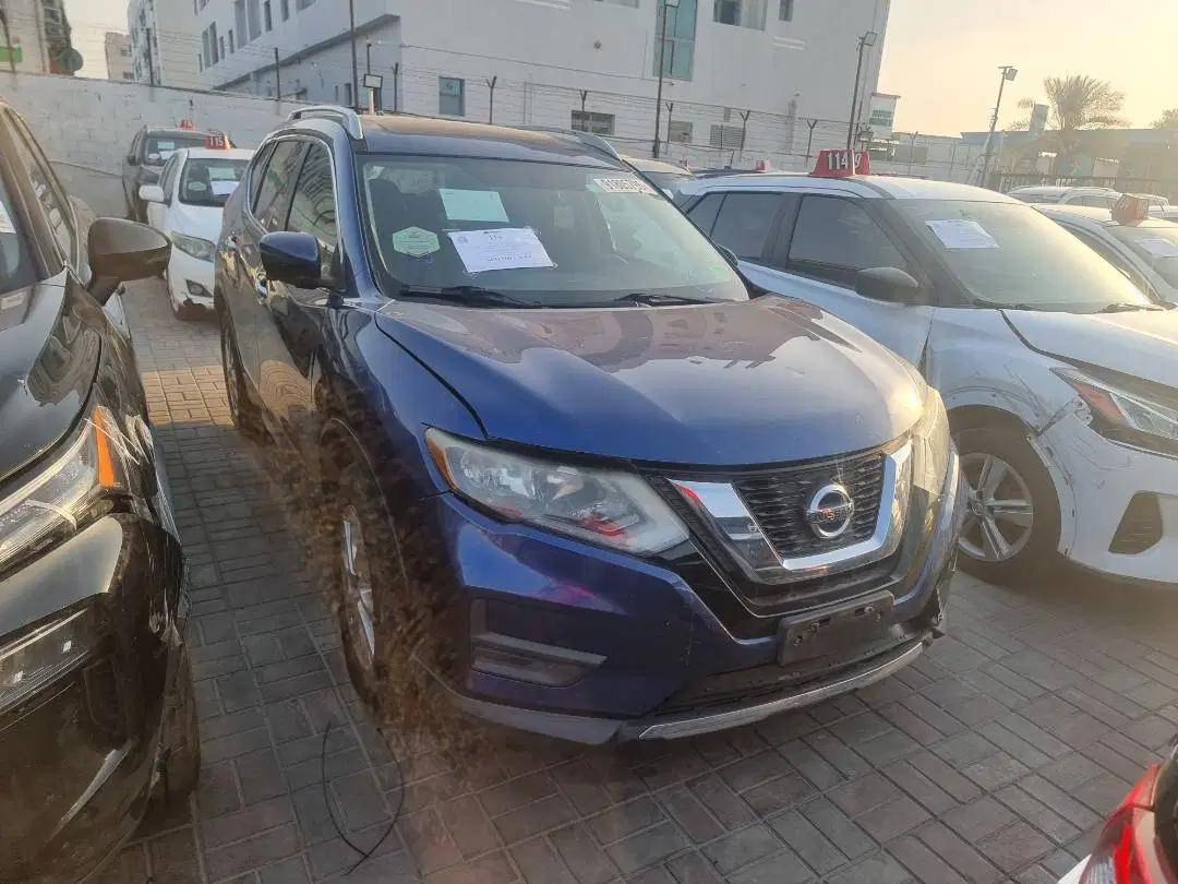NISSAN ROGUE