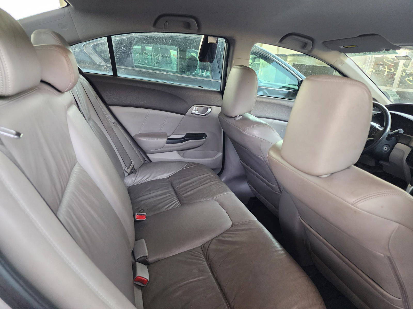 2012 HONDA CIVIC — 244686 Miles — Lot 48635344 — Souq - Marhaba Auctions Used Cars - Image 4