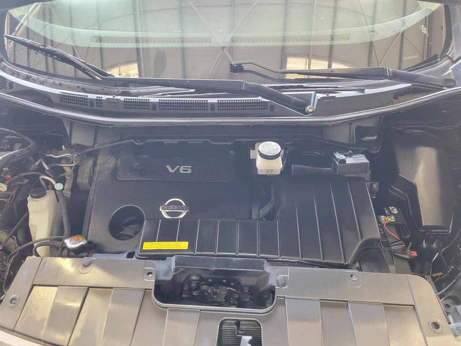 Nissan Quest 2015 view 2