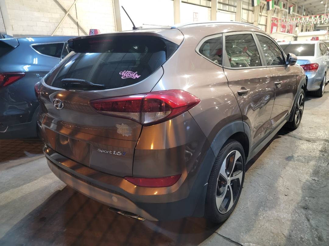 2017 HYUNDAI TUCSON — 136714 Miles — Lot 84414024 — Main - Marhaba Auctions Used Cars - Image 5