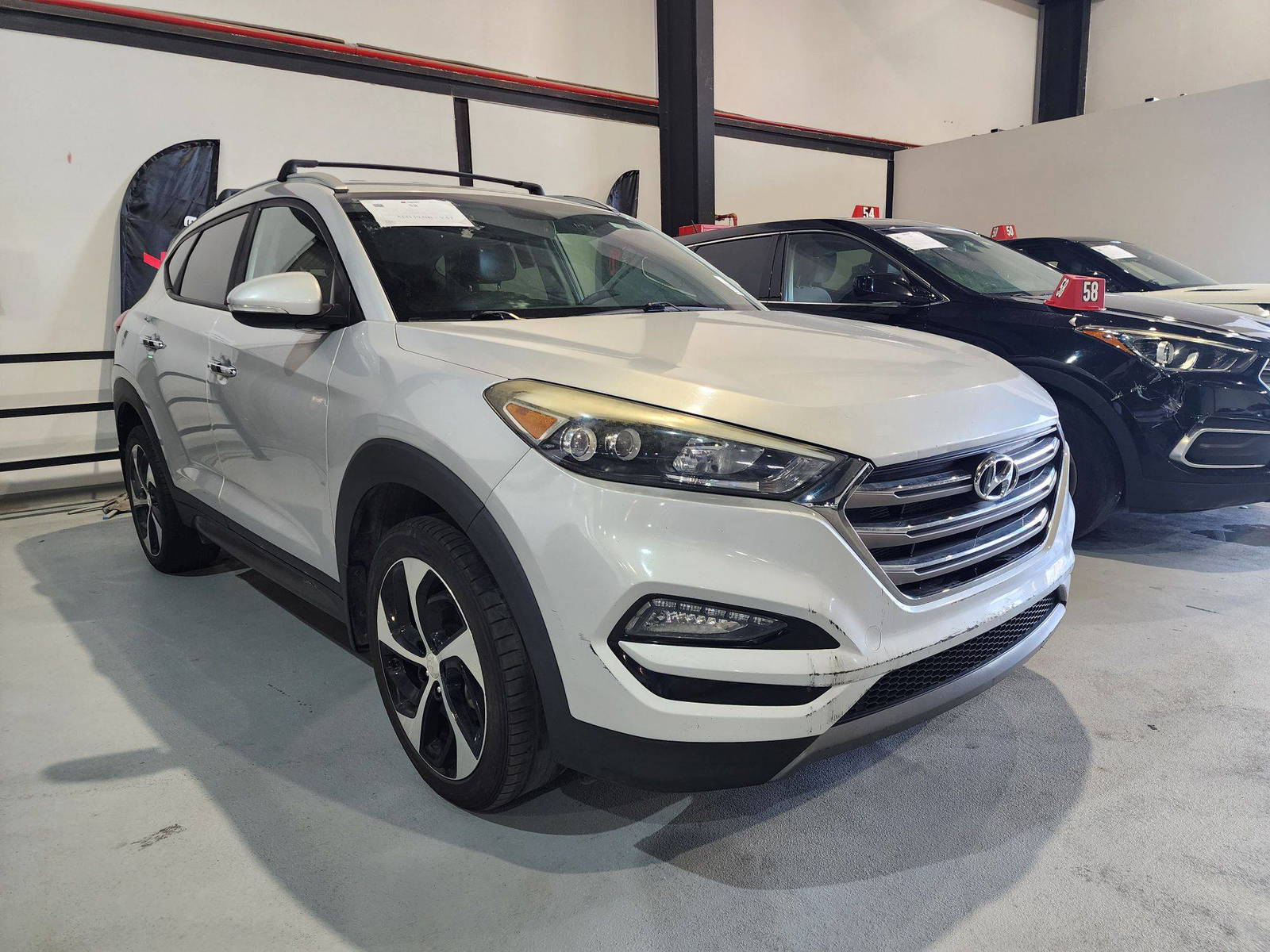 2016 HYUNDAI TUCSON — 116448 Miles — Lot 38922066 — Al Quoz - Marhaba Auctions Used Cars - Image 3