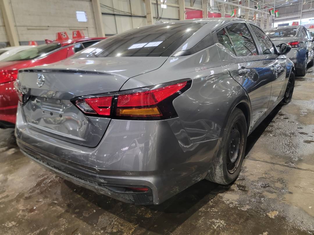 2020 NISSAN ALTIMA — 81032 Miles — Lot C248127 - Marhaba Auctions Used Cars - Image 4