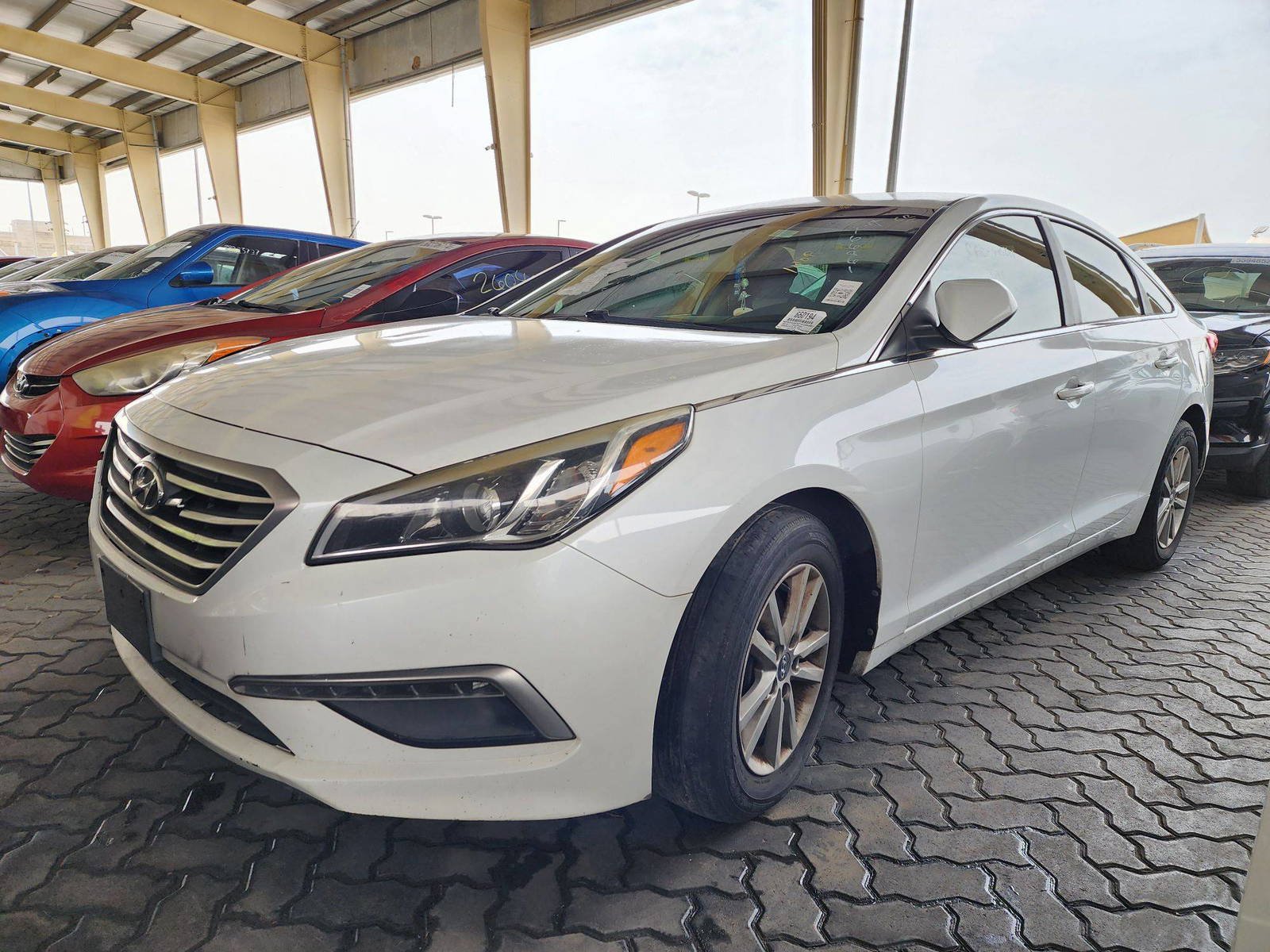 2015 HYUNDAI SONATA — 199289 Miles — Lot 660194 — Souq - Marhaba Auctions Used Cars - Image 5