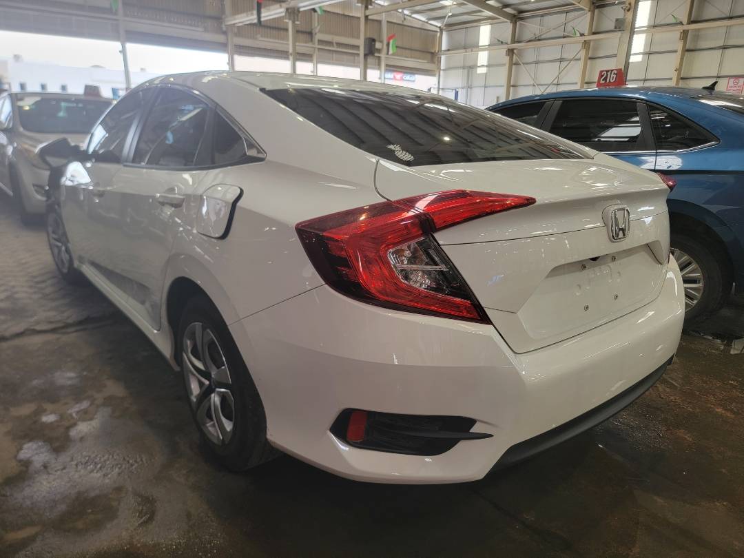 2018 HONDA CIVIC — 119490 Miles — Lot 74748633 - Marhaba Auctions Used Cars - Image 10