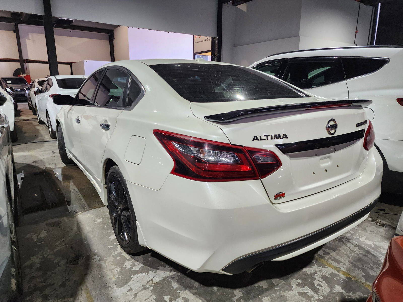 2018 NISSAN ALTIMA — 180098 Miles — Lot 343150 — Al Quoz - Marhaba Auctions Used Cars - Image 5