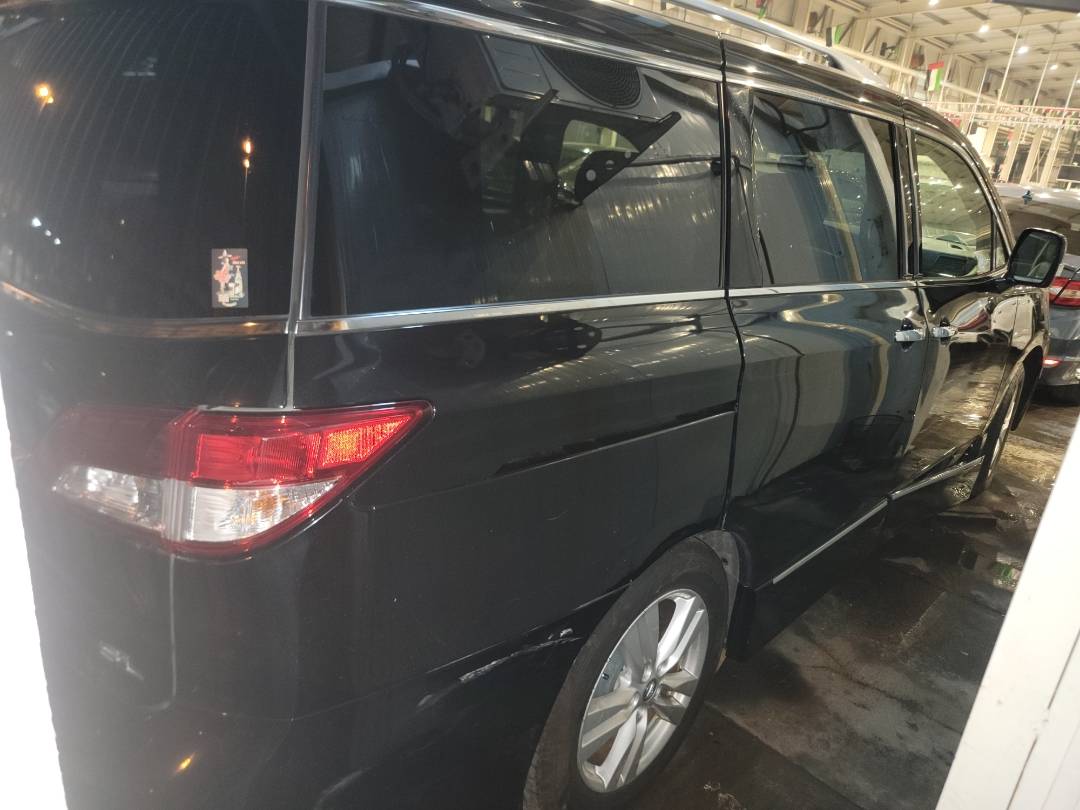 2011 NISSAN QUEST — 206788 Miles — Lot 37678203 - Marhaba Auctions Used Cars - Image 4
