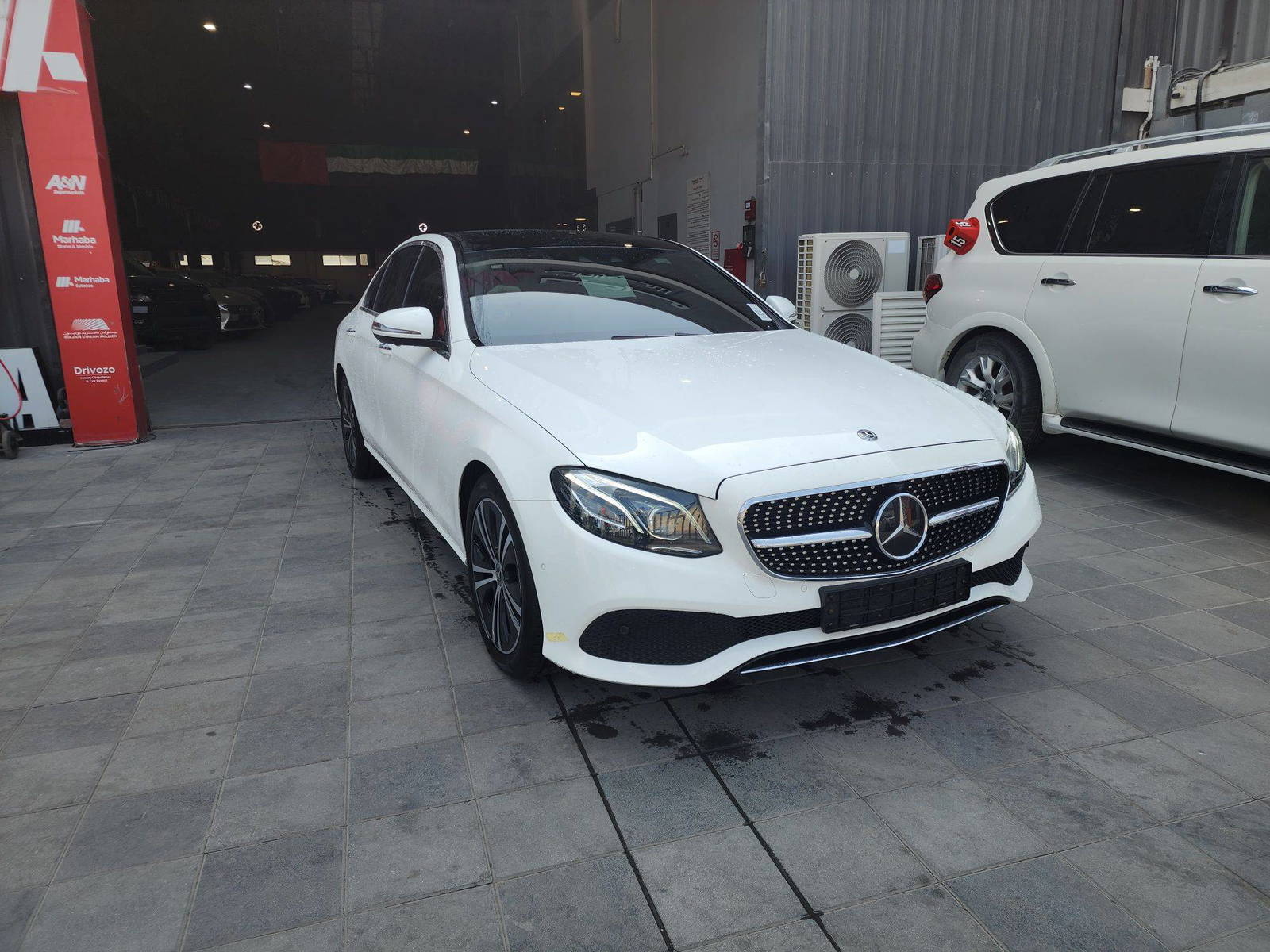 MERCEDES BENZ E-250 2020 - Marhaba Auction Used Cars - Image 4