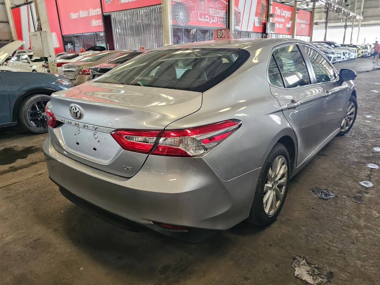 Toyota Camry 2018 view 2