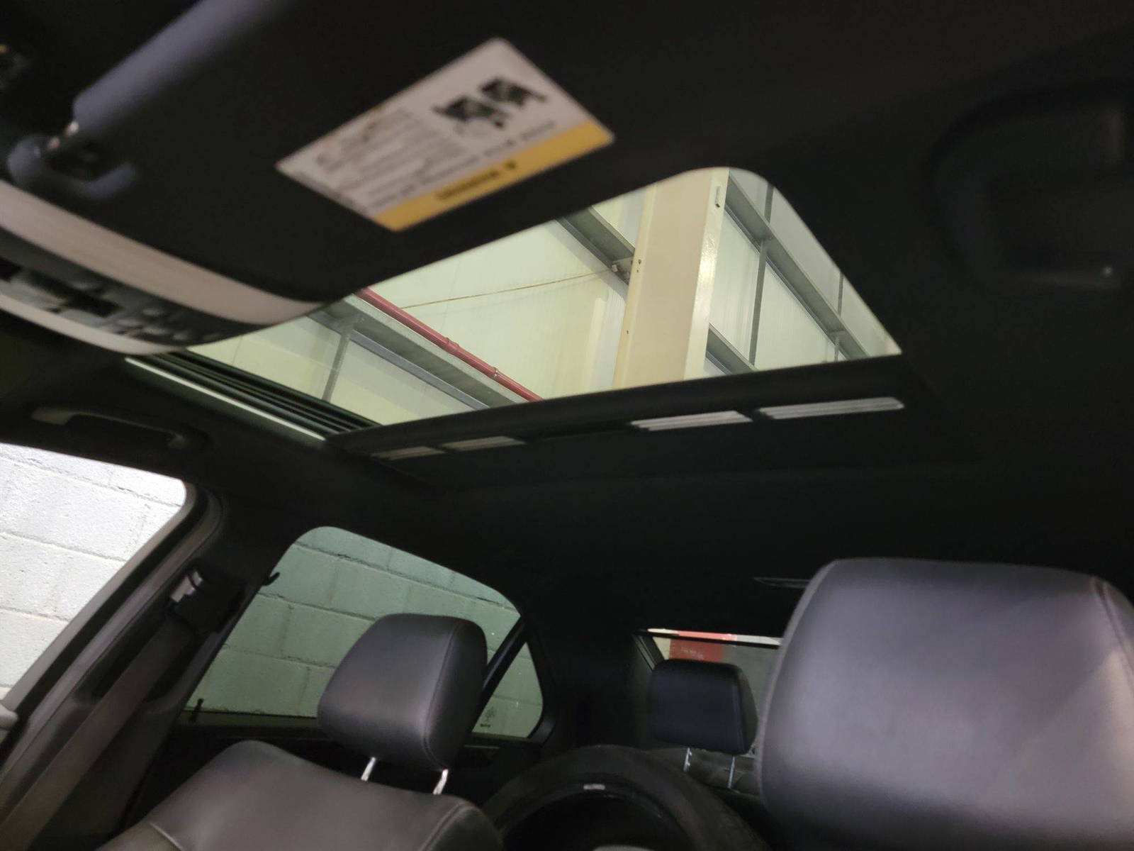 MERCEDES BENZ E350 2014 - Marhaba Auction Used Cars - Image 10