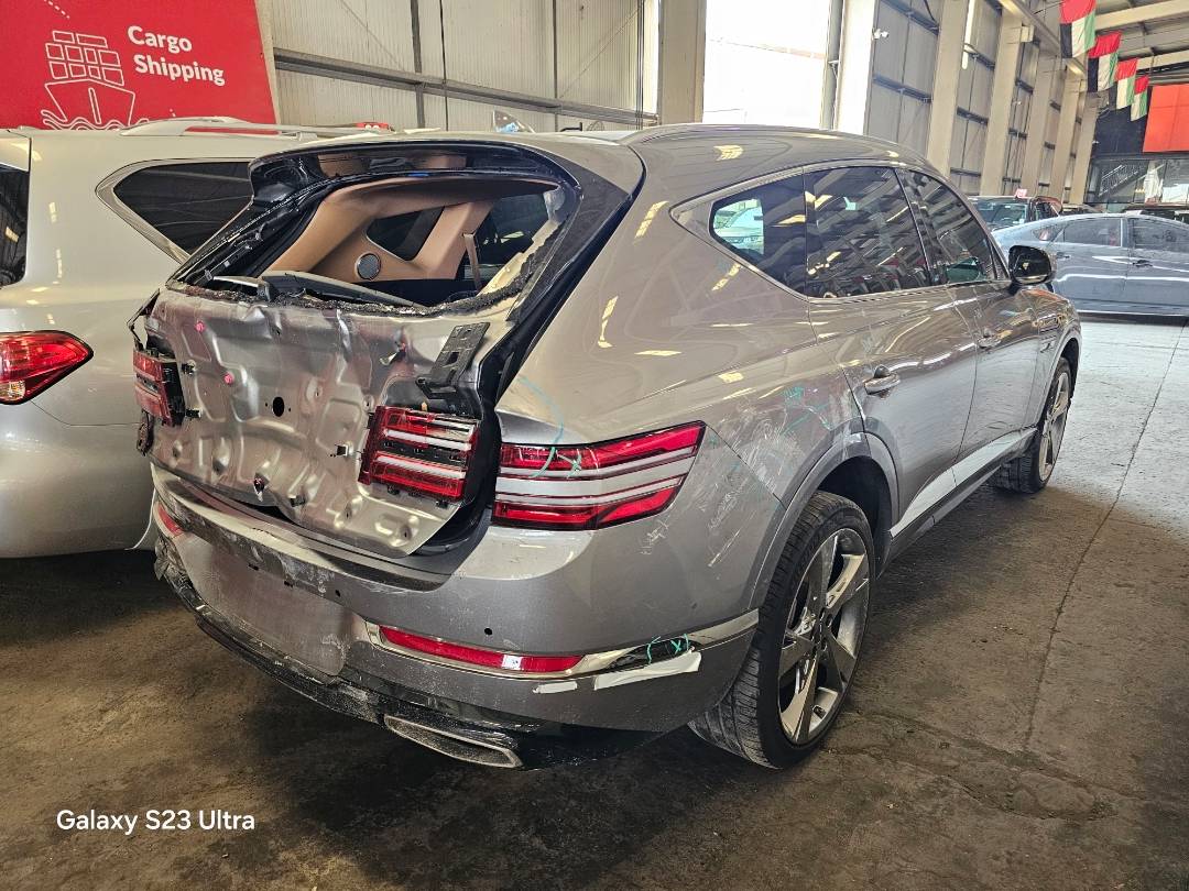 2023 GENESIS GV80 BASE — 21724 Miles — Lot 59970645 — Main - Marhaba Auctions Used Cars - Image 4